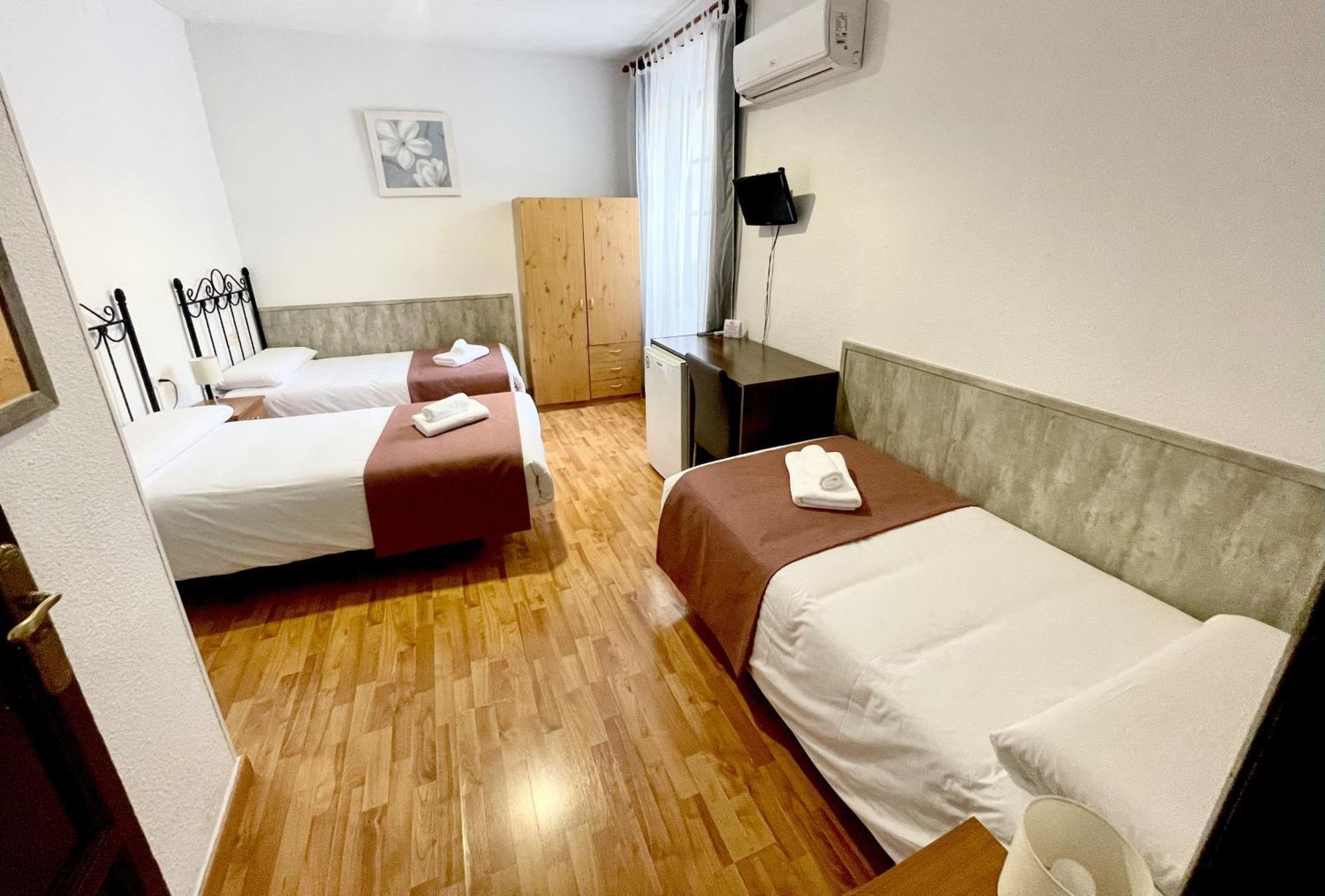 Double Room Extra Bed,1517467390:JPEG
